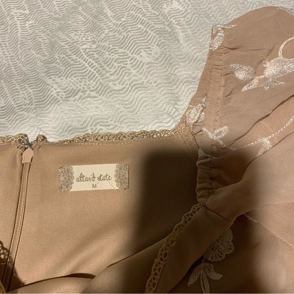 Altar’d State floral dress - Picture 3 of 3